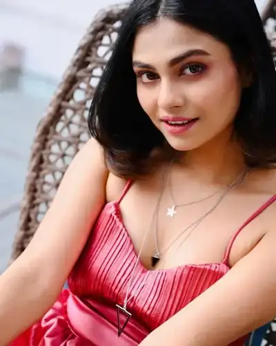 Call Girls Service in Sawayajpur